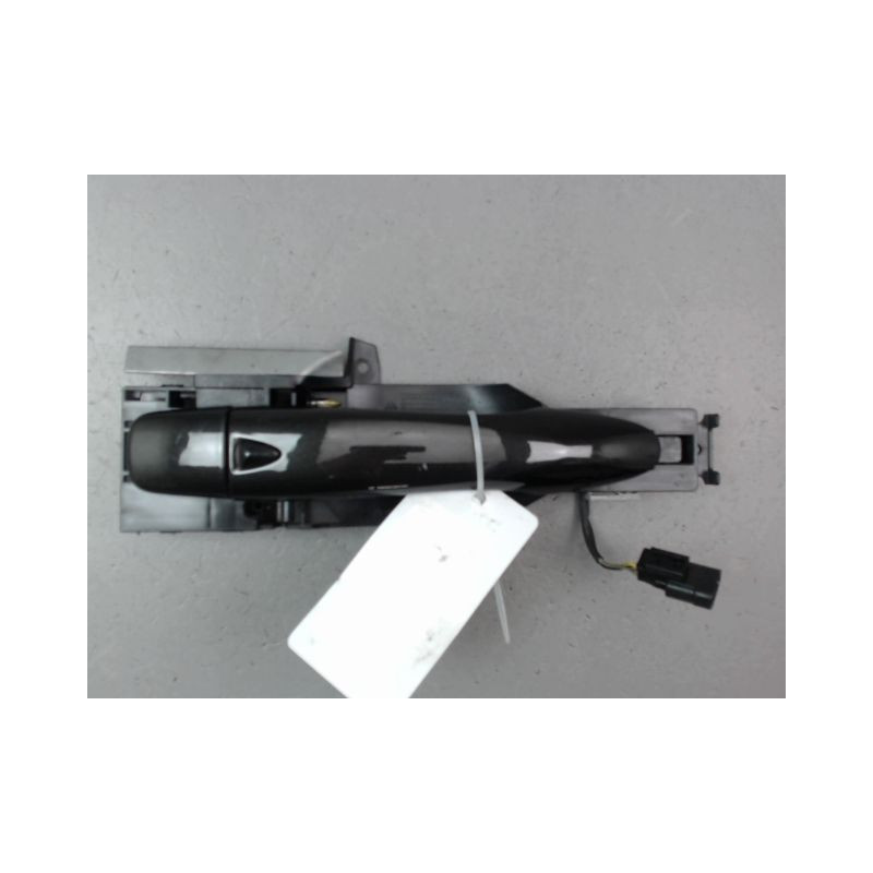 POIGNEE EXTERIEURE PORTE AVANT DROIT NISSAN QASHQAI