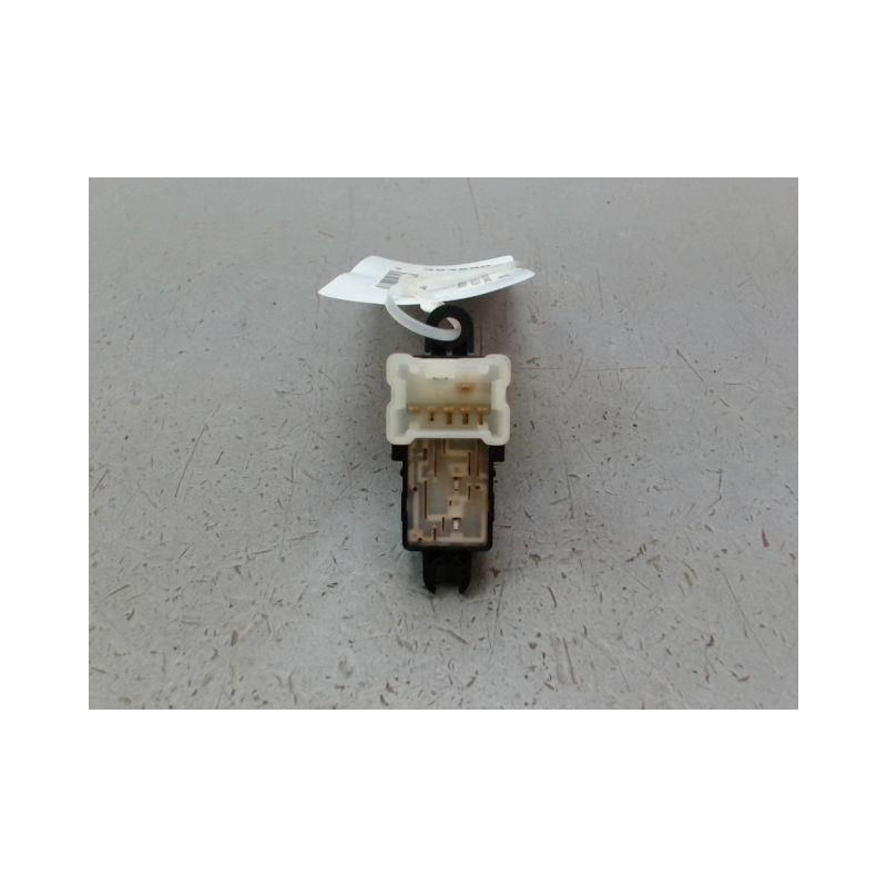 COMMANDE LEVE-GLACE PORTE ARD NISSAN QASHQAI