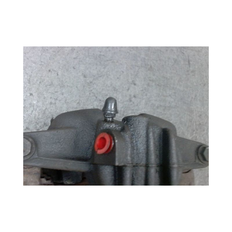 ETRIER DE FREIN AVANT GAUCHE PEUGEOT 207 5P
