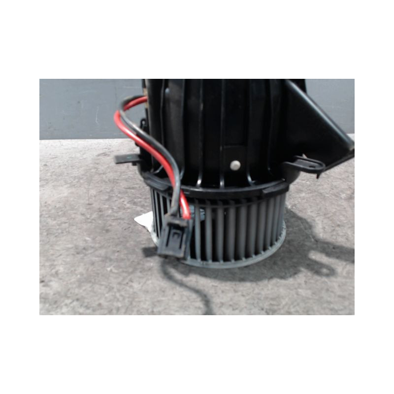 MOTEUR VENTILATEUR CHAUFFAGE AUDI A4