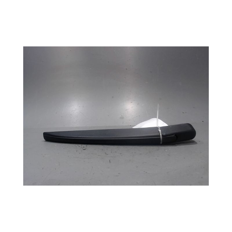 BRAS ESSUIE-GLACE ARRIERE RENAULT CLIO