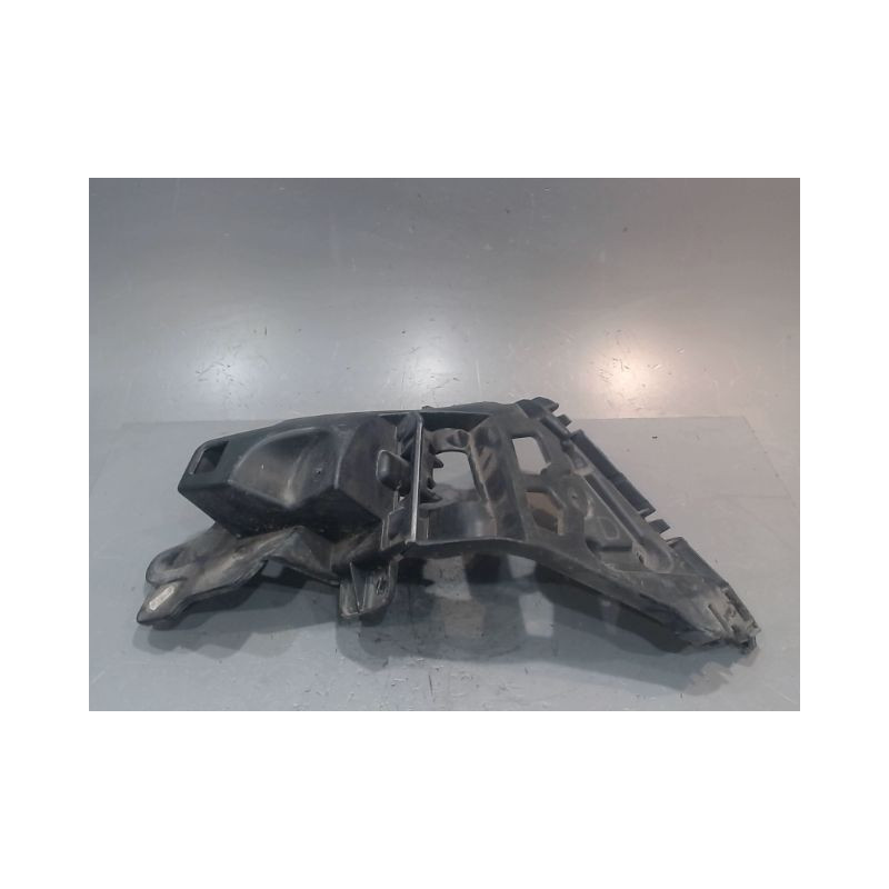 SUPPORT PARE-CHOC ARD RENAULT CLIO