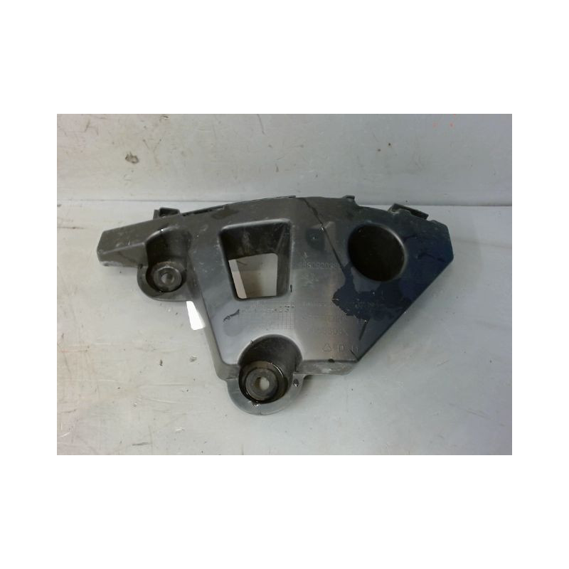 SUPPORT PARE-CHOC ARG PEUGEOT 308