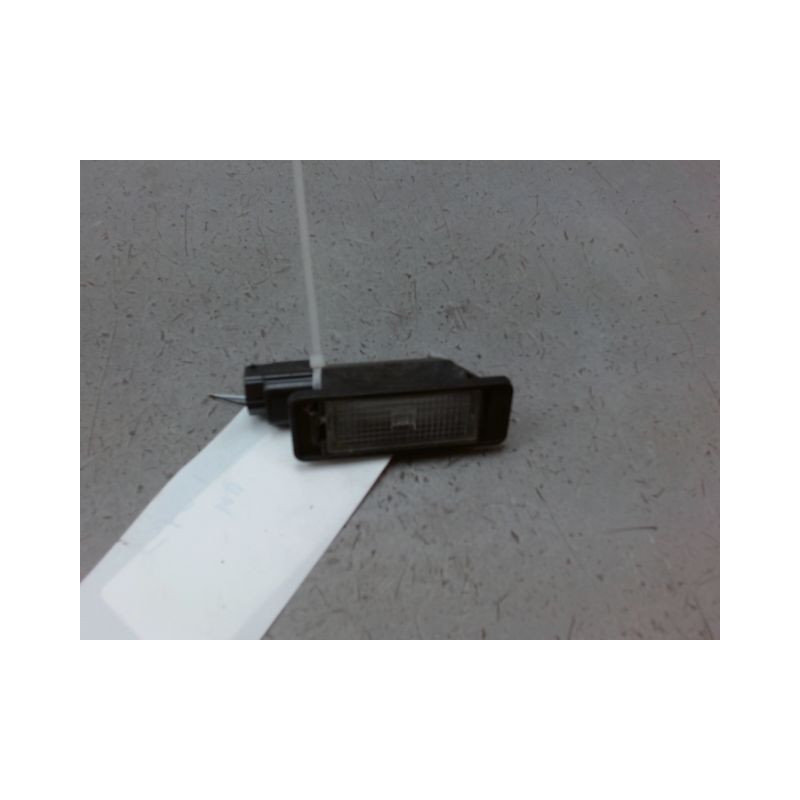 ECLAIREUR PLAQUE DE POLICE RENAULT TWINGO III 2014-...
