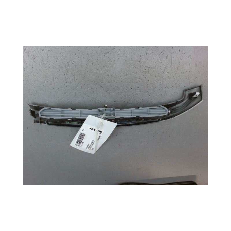 BOUTON DE WARNING FIAT TIPO