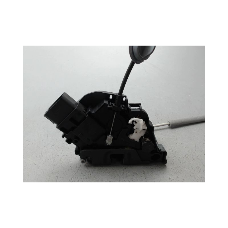 SYSTEME CONDAMNATION AVANT DROIT VOLVO XC60 10-