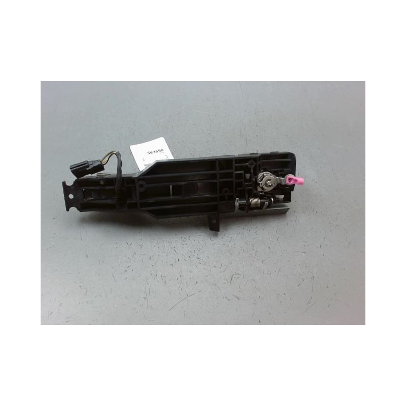 POIGNEE EXTERIEURE PORTE AVANT GAUCHE NISSAN QASHQAI