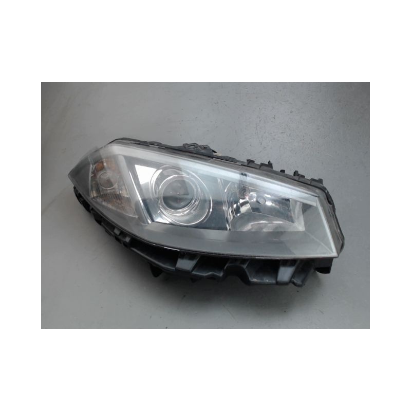 PHARE DROIT RENAULT MEGANE