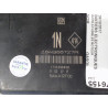 BOITE A FUSIBLES RENAULT MEGANE