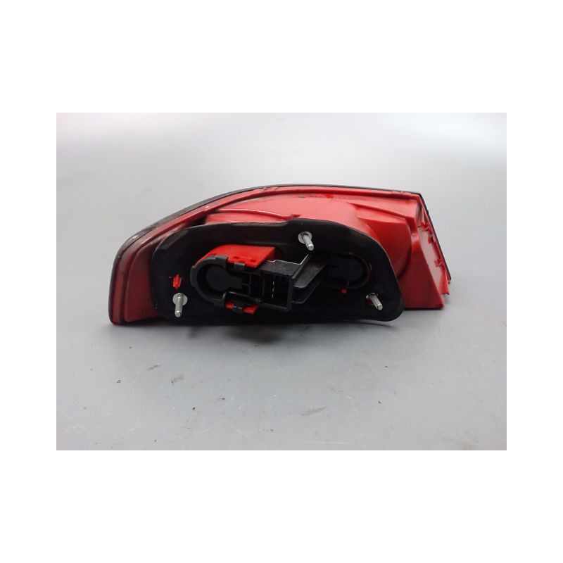 FEU ARRIERE DROIT ALFA ROMEO 159 SPORTWAGON