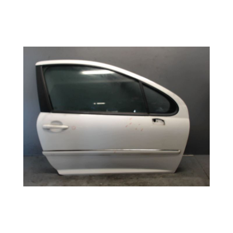 PORTE AVANT DROIT PEUGEOT 207