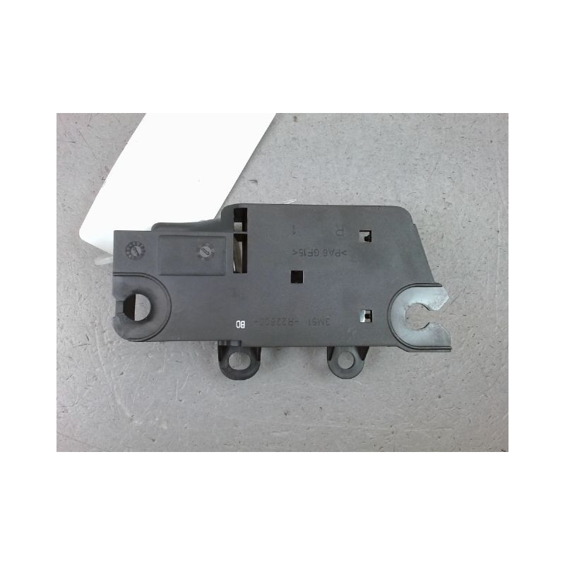 POIGNEE INTERIEURE PORTE ARRIERE DROIT FORD FOCUS II Phase 1 2004-2007
