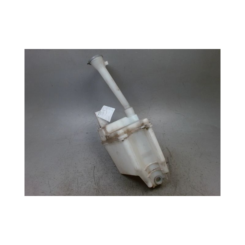 RESERVOIR LAVE-GLACE AVANT NISSAN JUKE