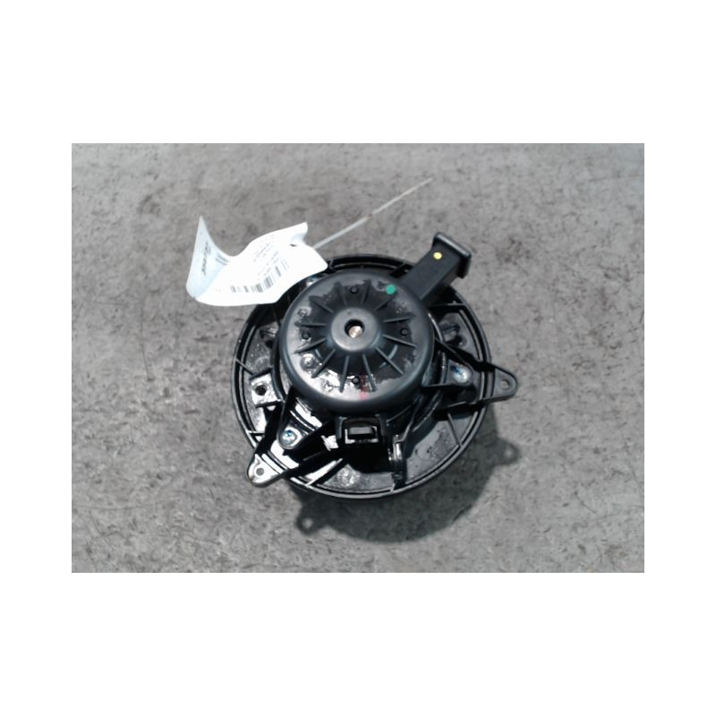 MOTEUR VENTILATEUR CHAUFFAGE OPEL MERIVA 2006-