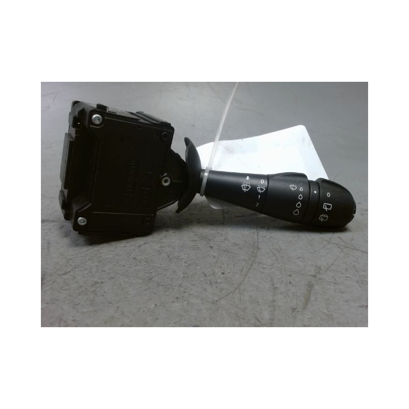 COMMANDE ESSUIE GLACE RENAULT CLIO IV 2012-