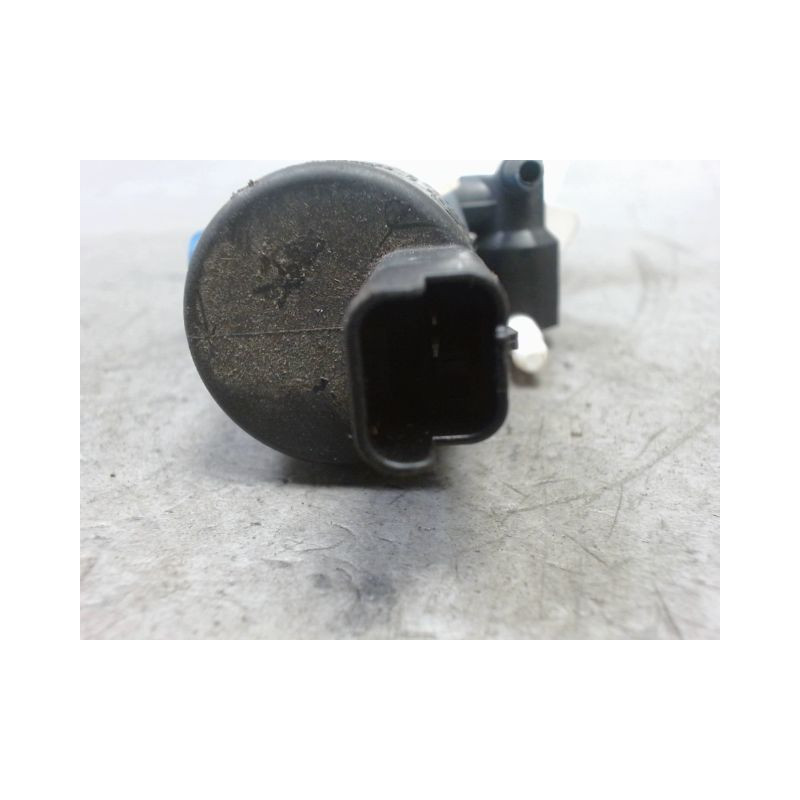 POMPE LAVE-GLACE AVANT RENAULT TWINGO