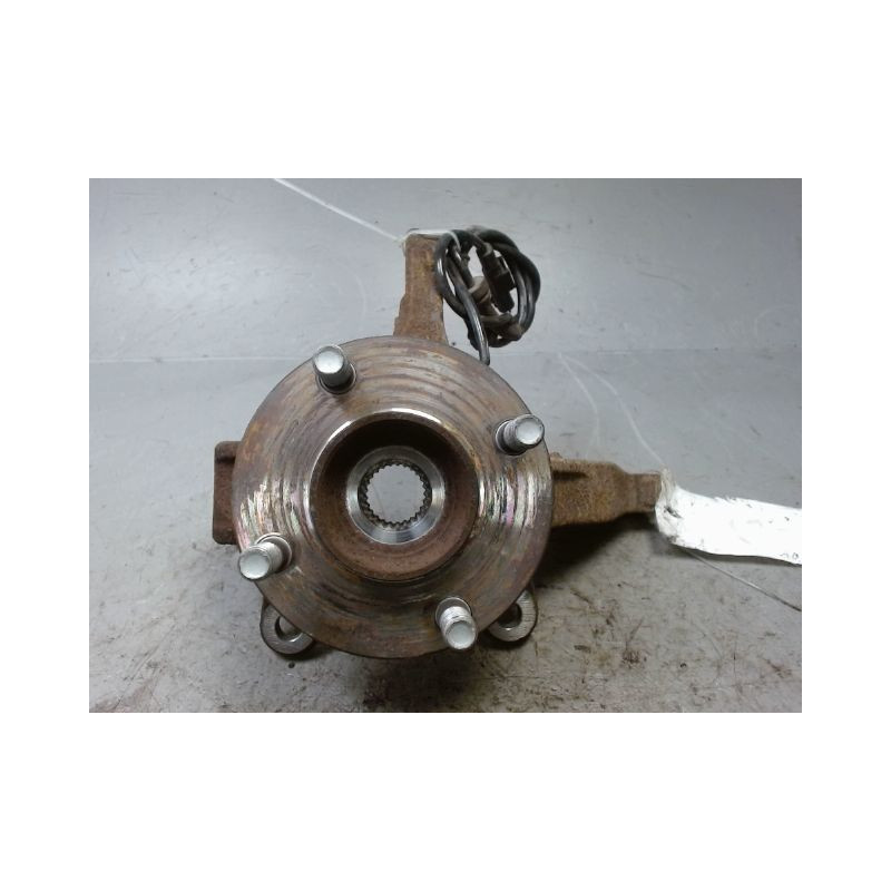 PIVOT AVANT DROIT NISSAN MICRA