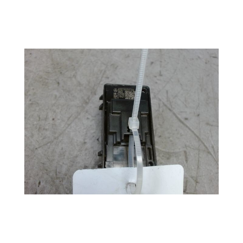 COMMANDE LEVE-GLACE PORTE AVD MERCEDES SPRINTER