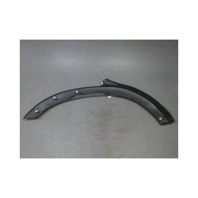 ELARGISSEUR AILE AVANT DROIT RENAULT MASTER COURT SUREL 98-2003