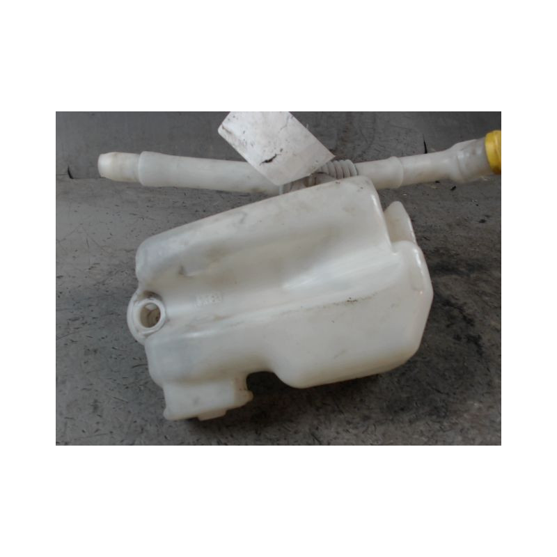 RESERVOIR LAVE-GLACE AVANT RENAULT SCENIC II PH1 02-06