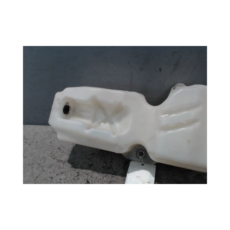 RESERVOIR LAVE-GLACE AVANT FORD KA 2008-
