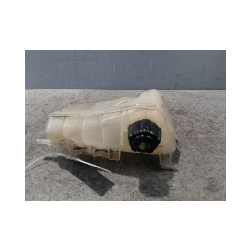VASE EXPANSION RENAULT KANGOO