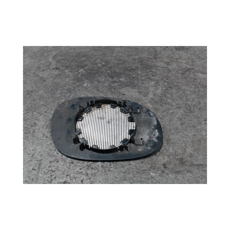 GLACE RETROVISEUR EXT G PEUGEOT 206 3P