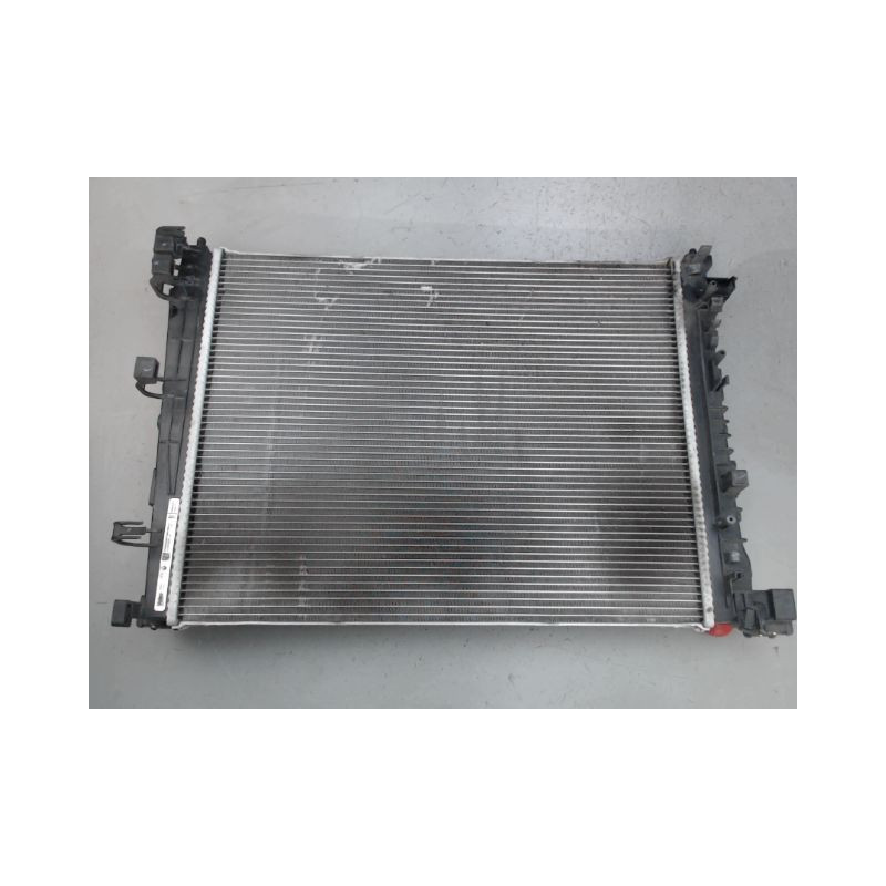 RADIATEUR DACIA SANDERO