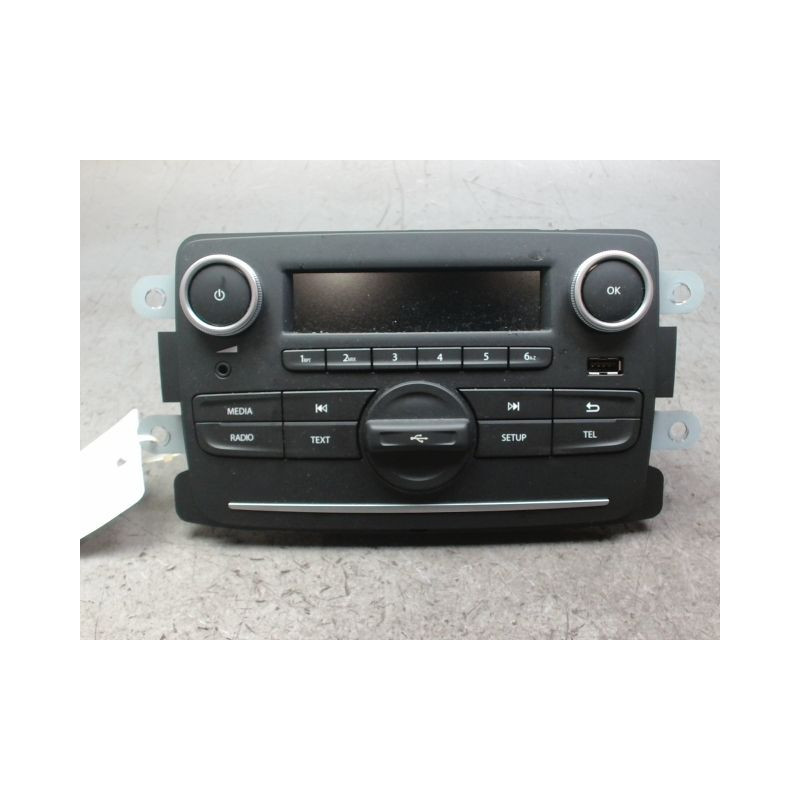 AUTORADIO DACIA SANDERO
