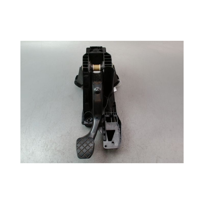 PEDALE DE FREIN SEAT LEON 2009-