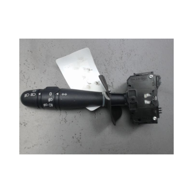 COMMANDE CLIGNOTANT RENAULT CLIO II PH.2 01-06