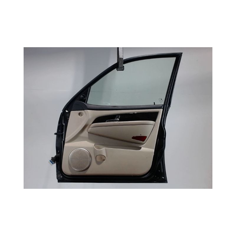 PORTE AVANT DROIT SSANGYONG REXTON
