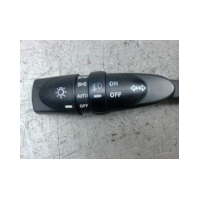 COMMANDE CLIGNOTANT SSANGYONG REXTON