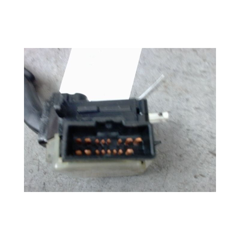 COMMANDE CLIGNOTANT SSANGYONG REXTON