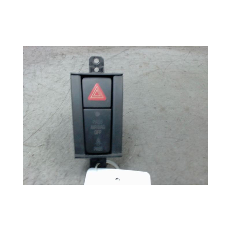BOUTON DE WARNING SUZUKI SWIFT