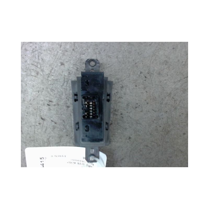 BOUTON DE WARNING SUZUKI SWIFT