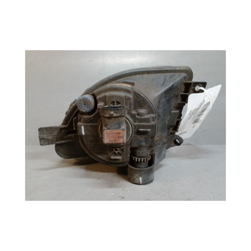 PHARE ANTIBROUILLARD AVANT DROIT B.M.W. SERIE 5