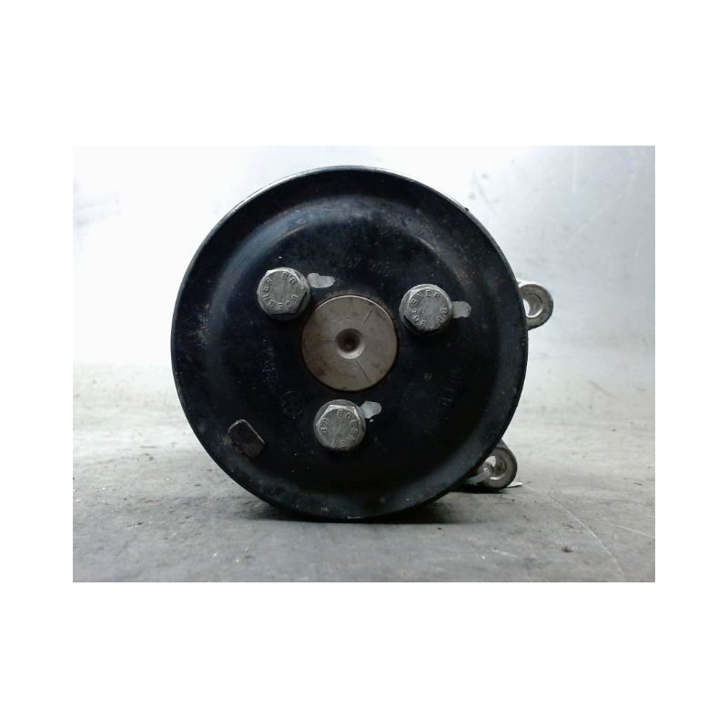 POMPE DIRECTION ASSISTEE B.M.W. X5