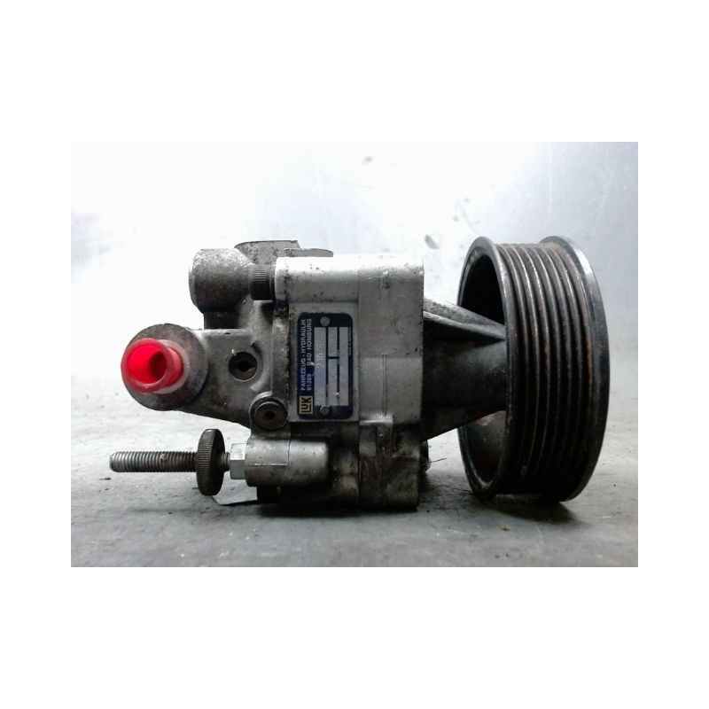 POMPE DIRECTION ASSISTEE B.M.W. X5