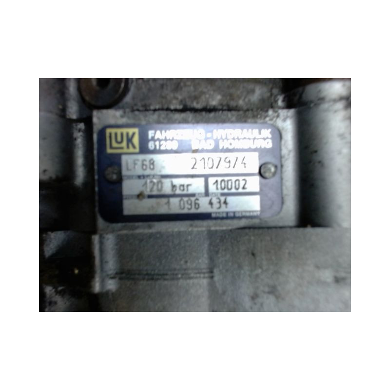 POMPE DIRECTION ASSISTEE B.M.W. X5