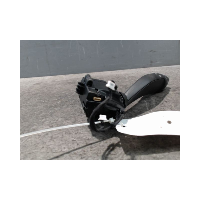 COMMANDE CLIGNOTANT MERCEDES CLASSE C 2007-