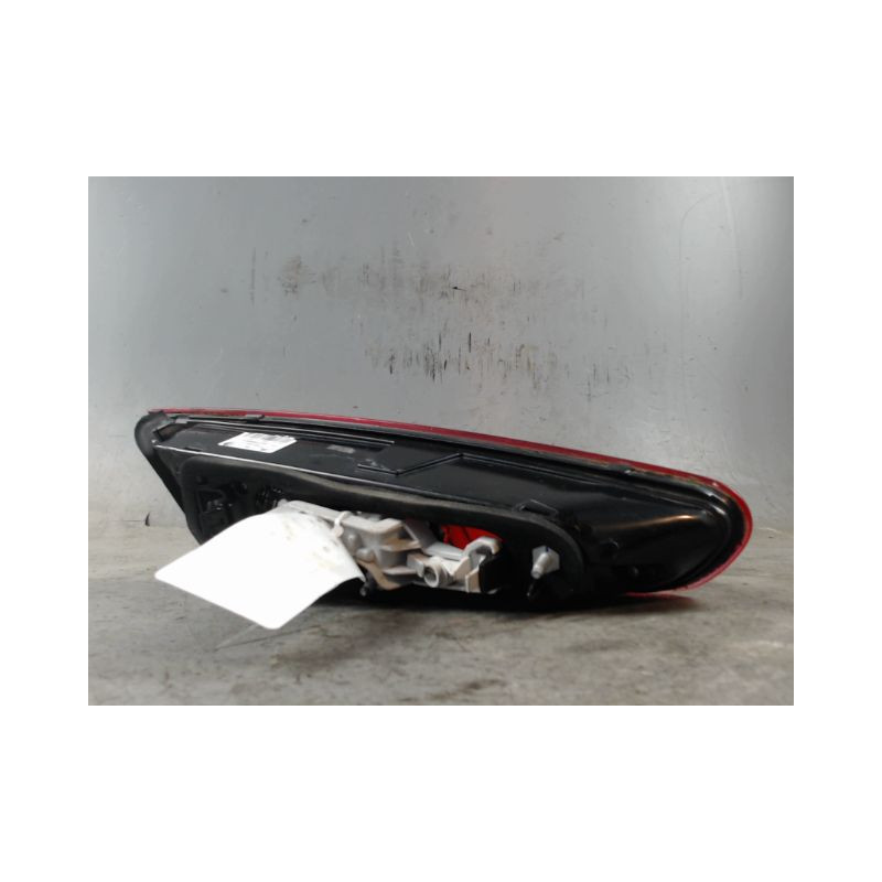 FEU ARRIERE INTERIEUR DROIT ALFA ROMEO GUILIETTA 2010-