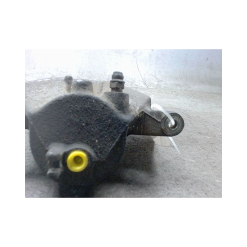 ETRIER DE FREIN AVANT DROIT NISSAN PRIMERA 2002-