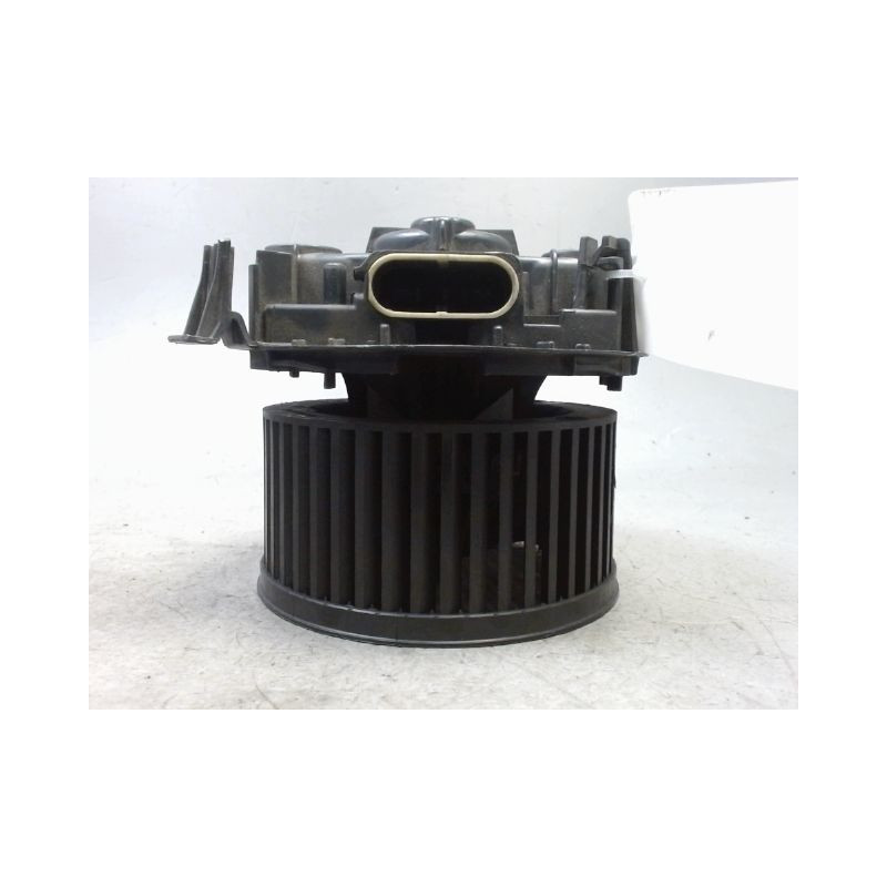 MOTEUR VENTILATEUR CHAUFFAGE RENAULT CLIO