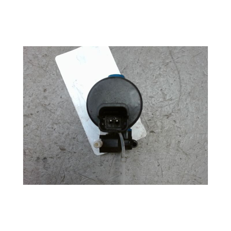 POMPE LAVE-GLACE AVANT RENAULT CLIO