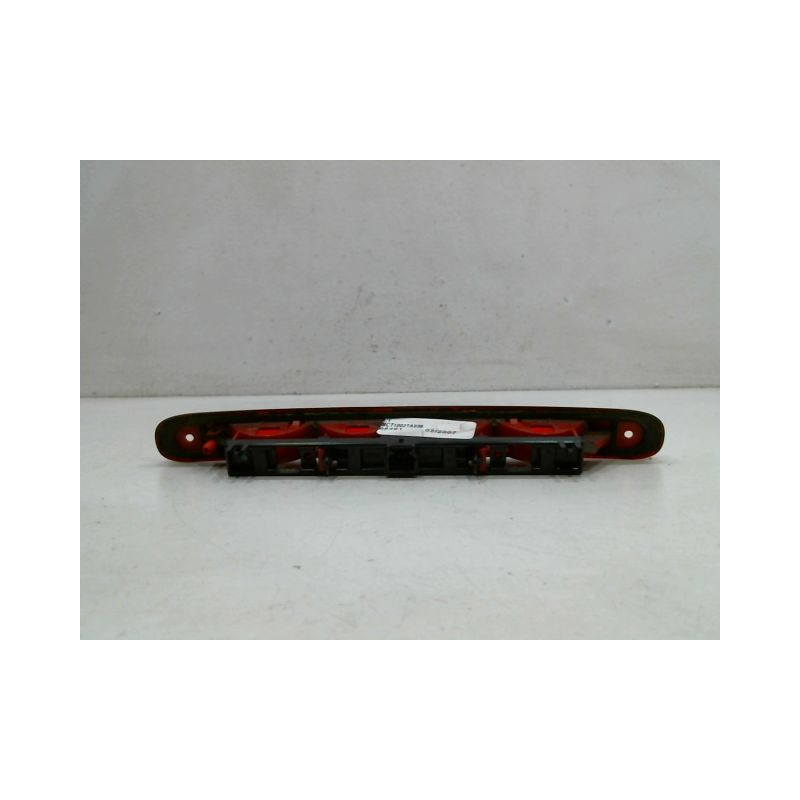 FEUX STOP SUPPLEMENTAIRE CITROEN C1