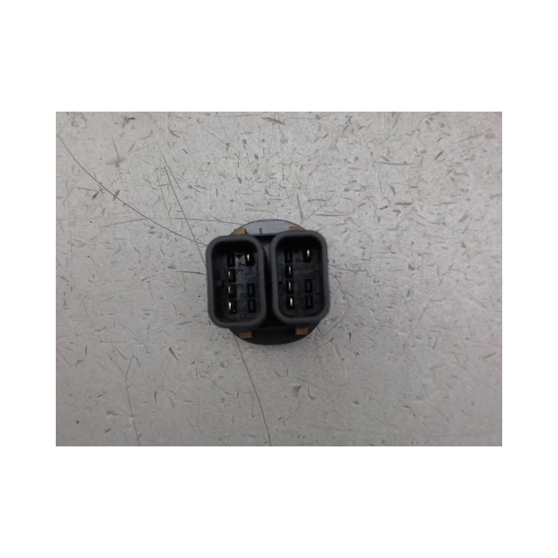 COMMANDE LEVE-GLACE PORTE AVG FORD FIESTA