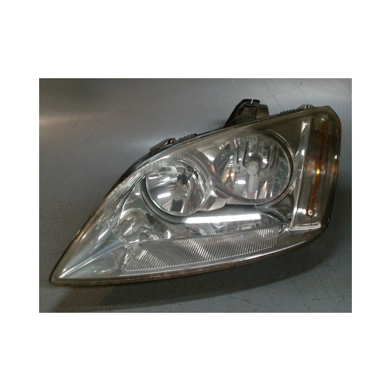 PHARE GAUCHE FORD FOCUS