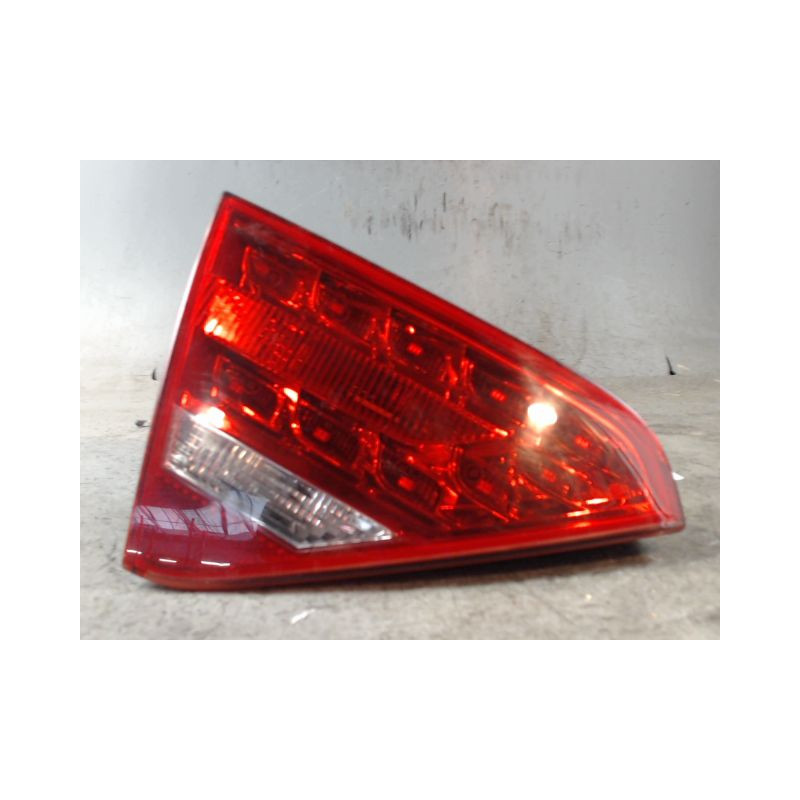 FEU ARRIERE INTERIEUR GAUCHE AUDI A5 SPORTBACK 09-