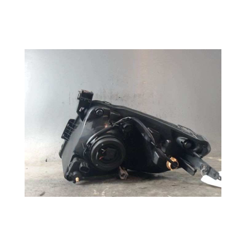 PHARE GAUCHE SUZUKI SWIFT